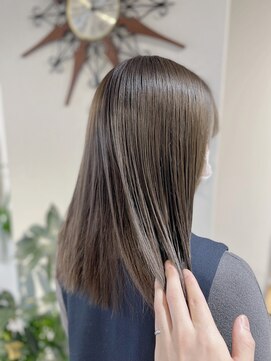 シエスタ バイ アンブルリュクス(siesta by amble luxe) ベージュカラー/髪質改善/ハイライト/レイヤーカット/縮毛矯正