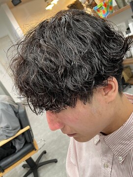 フゥ 宇都宮(FeU) 波巻きパーマメンズパーマメンズヘアツーブロックツイストパーマ