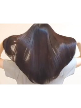 【朝9:00OPEN/大阪駅直結/女性stylist限定】クセを抑えサラサラ美髪に!!スタイリングしやすいと好評★