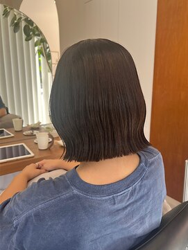 ピピバイヨーク(pipi, by yoke.) ショートミディ/ボブ/切りっぱなし/透明感ブラウン