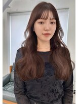 ネスト(NEST)&nbsp;艶髪ベージュカラー顔周りレイヤー髪質改善ロングヘアブラウン