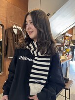 チャプター 問屋町(chapter) 透明感ケアカラーオリーブミディアム顔まわりレイヤーカット