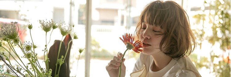 ピーロ(piilo)のサロンヘッダー