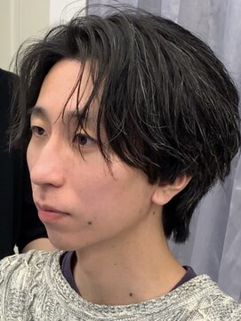 アコロン(acoron.) シャドウパーマ×センターパート