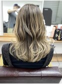 くびレイヤー グレーベージュ 白髪染め 白髪ぼかし 髪質改善UP