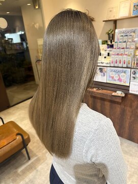 オーバルヘアー(OVAL hair) 透明感ミントベージュ/ロングストレート/髪質改善