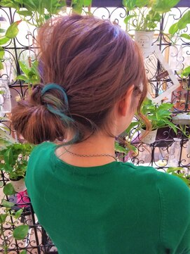 アージュ(Arju) ゴム2つで簡単アレンジ☆