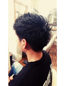 ヘアアンドメイク イムス(hair&make imus) ナチュラル刈上げショート