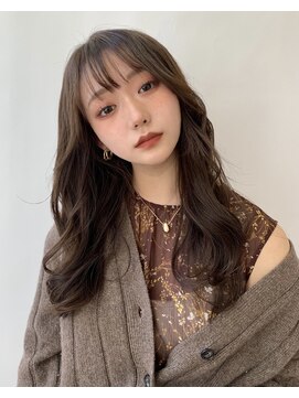 ユーフォリア 銀座(Euphoria) 韓国風ロングスタイル☆透明感シアーアッシュブラウン担当中間