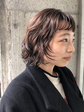 ウィーク 梅田(UiiC) 無造作パーマスタイル 【 uiic umeda rira 】