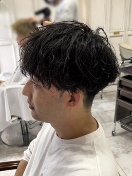 シャイン 大宮(SHINE) メンズカット/パーマ/ヘッドスパ/ブリーチ/眉毛/韓国/大宮/Men's