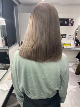 キング 枚方店(K!ng) 【枚方、高槻、梅田】ミルクティーベージュ