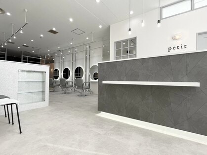 アグ ヘアー プティ 旭川大町店(Agu hair petit)の写真