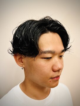 ヒロギンザバーバーショップ 新宿店(HIRO GINZA BARBER SHOP) センターパート