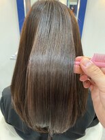 ミツボシ 本八幡(MITSUBOSHI)&nbsp;ワンレン/ネビージュ/小顔/黒髪/こなれストレート[本八幡]