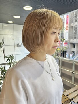 ヘアーアンドメイク ビス(HAIR&MAKE bis) 顔まわりレイヤー☆ももこ