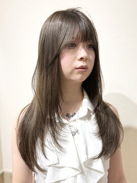 フルブルーム 東林間(fullbloom) ハッシュカットグレージュカラーケアカラーレイヤーカット