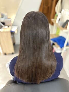 エスト(est) 60代から始める髪質改善!白髪染め、トリートメントお任せ