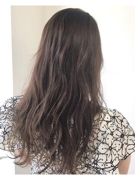 リス 恵比寿(Liss) 【Liss】『上品アッシュベージュ×ロング』