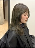 オリーブカラーのハイレイヤー/ハッシュカット