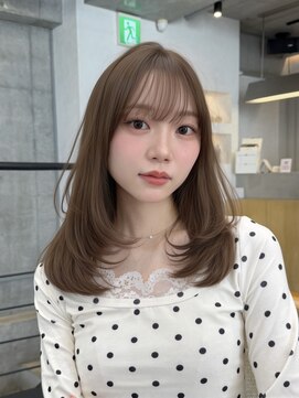 ウェイズ トウキョウ(Ways TOKYO) ワンカールで可愛いミディアムレイヤー