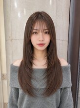 バンタン(VINGTANS)&nbsp;ミディアムレイヤーカットハッシュカット顔周りカット