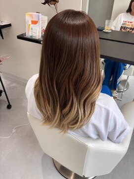 ヘアガーデン ティアラ(Hair Garden TIARA) 顔周りカット大人ボブこなれミディ簡単スタイリングボブ12トーン