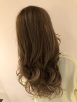 サロン ド ソーホー 蕨(Salon de SOHO) 夏を味方につけちゃおう♪ハイトーンで魅せる【サマーアッシュ】