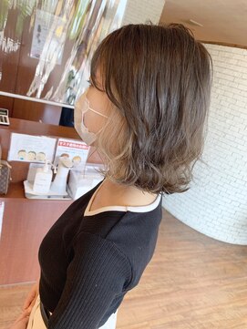 if アッシュベージュ×ブロンド×インナーカラー