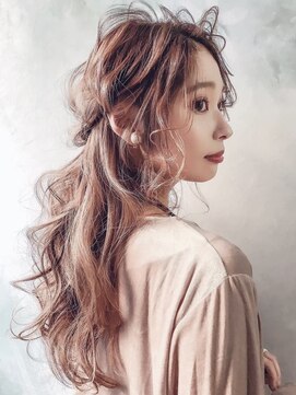 リディア 新宿東口店(Rydia) ゆるふわな質感が大人かわいい★ハーフアップアレンジ★結婚式
