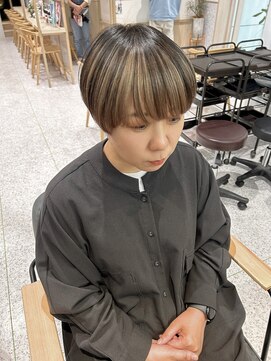 ゼストソエル(ZEST soell) 白髪も同時にぼかせる〇顔周りデザインカラー