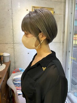 トト 船橋店(toto.) 黒髪/グレーベージュ/レイヤーロング/前髪パーマ[西船橋/津田沼]