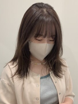 ユニコ(unico) ラベンダーグレージュ/透明感カラー/レイヤーカット