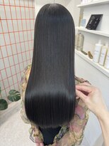 ペレ 栄 アネックス(PELE栄ANNEX) 韓国 くびれロング レイヤー ワンホンヘア 小顔前髪