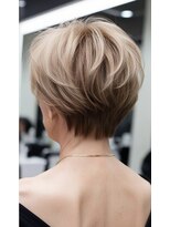 ハピネス クローバー 学園前店(Happiness CLOVER)&nbsp;☆イメチェン大人かわいい★ショートボブ/白髪ぼかし/ハイライト