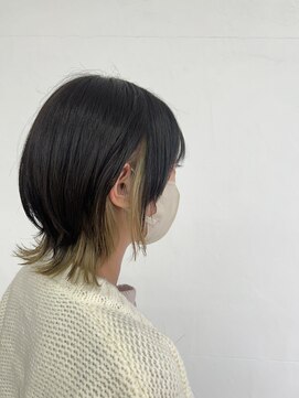 ネセサリー(necessary) ウルフカット×インナーカラー