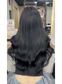 シールエクステと抜ける黒染めで、黒髪ロング