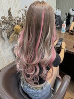 ルアナ エクステ 名古屋栄店(Luana.) ミルクティーベージュ ピンクデザインカラー