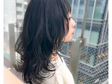 ちょっと個性的で顔周りの質感で可愛くお洒落に♪前髪カット＆フェイスレイヤーで似合わせカット。