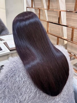 【成田悠里】ブリーチなしツヤ感暖色カラー