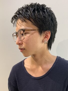 フィフス トウキョウ (fifth TOKYO) ビジネスショートツイストスパイラルパーマツーブロック刈り上げ