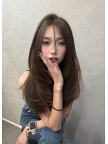 ジーナ 高田馬場(Zina) オリーブベージュ × レイヤーカット