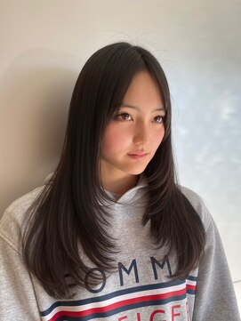 リノア 鵠沼海岸(LINOA) 韓国風ロングレイヤーカット！