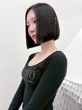 ヴィヴィー 青山表参道店(ViVIE) 乾かしてまとまるタッセルボブ×ブルーブラック