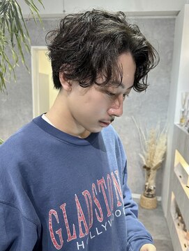 ディーバ 横浜(D.I.E.V.A) 10代20代30代モテ髪メンズシャドウパーマセンターパートマッシュ