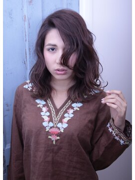 フォッコ(FOCCO) アンニュイなクセ感ミディ