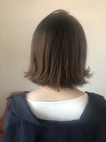 オッタントゥーノ(OttantunO 81) 小洒落たAラインボブ