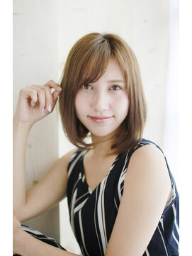 シュシュット(chouchoute) 吉祥寺ヴェールウェーブブルージュ美髪似合わせカットアシメ/016