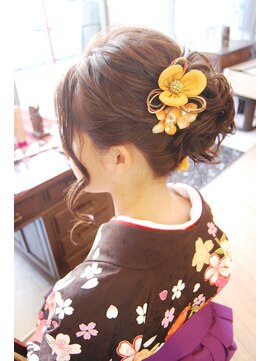 ベル(BELL) 卒業式・髪型・着付・ヘアスタイル【BELL用賀/桜新町】