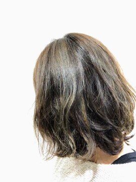 今日は美容院 ゆるふわミディアム